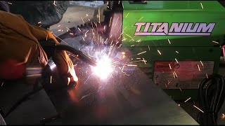 TITANIUM EASY FLUX 125 WELDER UNBOXING \u0026 LEARNING HOW TO USE THIS WELDER (ROOKIE POV).