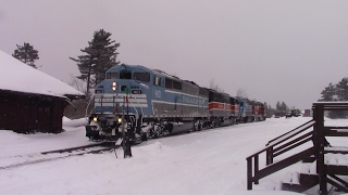 CMQ 9021 leads Job 1 West on Moosehead Sub 2/11/17