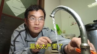 水龙头漏水不用买新的，师傅教您这种方法，一分钱不花