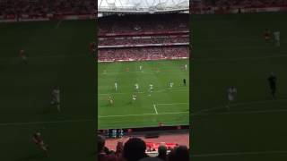 Robert Pires goal against Ac Milan. Arsenal legends Vs Ac milan glorie