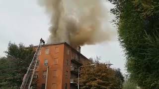 Cremona, l'incendio nel palazzo di via Giuseppina