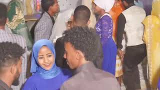 #ድምፃዊ ሽሻይ መሓሪ ኣብ ሽረ እንዳስላሴ ናይ መርዓ ደርፊ