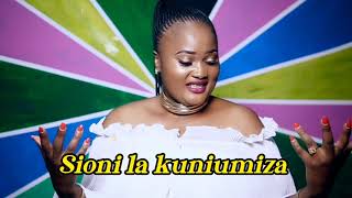 Entujael Msangi ft Ambwene Mwasongwe -Niko nuruni (Video lyrics)