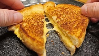 Classic Grilled Cheese Sandwich