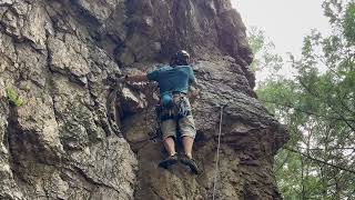 日和田山女岩 右ルート 5.10b