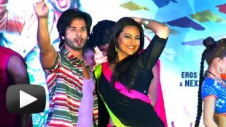 Saree Ke Fall Sa Song - Sonakshi & Shahid Dance Performance