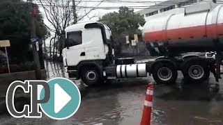 Chuva causa transtornos em Porto Alegre