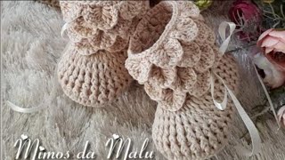 كروشية حذاء بيبي بأجمل غرزة بغرزة قشور السمك || Crochet baby shoes ||قناة كروشية ام لين