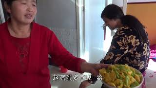 年前伙食就是好，给女儿炖羊肉，每人一碗味够浓，大口吃肉真过瘾