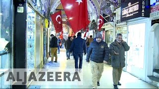 Turkish Lira falls amidst political uncertainty