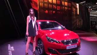 Sexy Girls from the Frankfurt Auto Show 2015 | AutoMotoTV