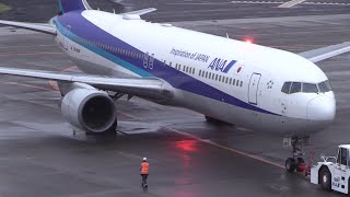 21/07/11 新千歳空港 全日本空輸 ANA Boeing 767-300ER (JA618A) Departure from New Chitose Airport, RJCC