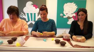 Making Cupcakes at Jillycakes | The Trip