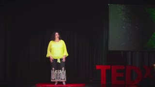 How Little Free Libraries Can Bring Neighborhoods Together | Randee Bonagura | TEDxFarmingdale