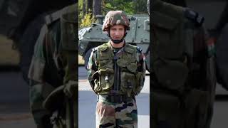 सैनिक के हमेशा छोटे बाल क्यों होते हैं 😱🤔 Why Army Men Have Short Hair ? #shorts #army #hair #viral