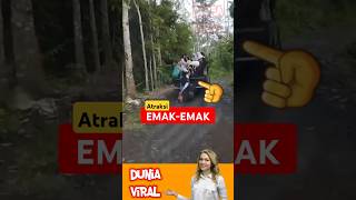 Atraksi emak-emak diatas mobil bak terbuka 🤭 #duniaviral #komedi #funny #shorts