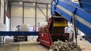 Shredding and baling waste. Mobile setup