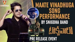 Maate Vinadhuga Song LIVE Performance by Snigdha Band | Taxiwaala Pre Release | Vijay Deverakonda