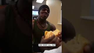 Bodybuilder Finally Enjoys a Cheat Meal After Months of Training