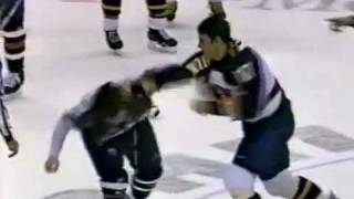 Mike Comrie vs Ilya Kovalchuk Dec 8, 2002