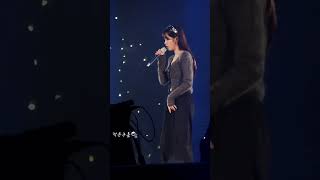 230924 아이유 팬콘서트 'I+UNIVER5E' 지구가 태양을 네 번 직캠