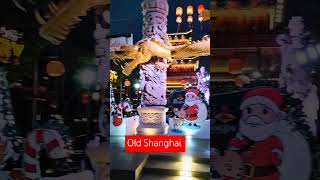 Kemeriahan malam hari di Old Shanghai Sedayu City Saat Musim Liburan