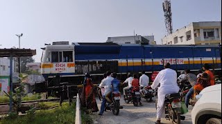 SUPER FAST EXPRESS THRASHES A RAILROAD Level CROSSING  INDIAN RAILWAYS