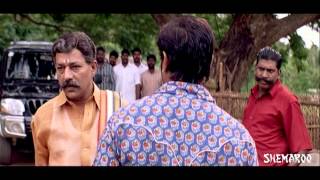 Majaa Telugu Movie Scenes - Asin's father accepting Vikram as his son-in-law - Vikram