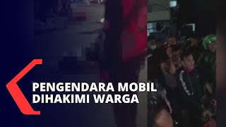 Emosi! Warga Pukuli Pengendara Mobil yang Tabrak Pemotor di Penjaringan