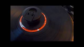Fiori-seguin - Deux Cents Nuits à L'heure (vinyl) / Sota Sapphire Turntable