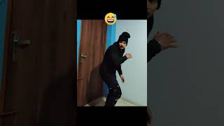 Bahut thandi hay 😂🤣😂 #funny #reels #shorts #viralvideo