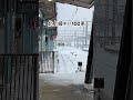 2025年2月6日大雪の中北上駅を発車するキハ100系北上線 キハ100系 気動車 北上線 鉄道