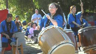 Tacoma Bon Odori 2012 Fuji Taiko drummers