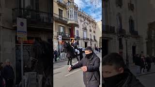 Horse parade las ramblas #caballos #barcelonastreet #barcelonatour #horses #wow #amazing #travel