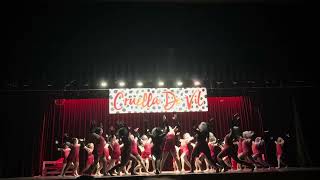 Cruella Deville stage performance Skydancers ￼