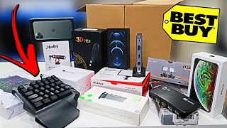 BEST BUY DUMPSTER DIVING JACKPOT!! FOUND GAMING KEYBOARDS & MORE!! BEST BUY DUMPSTER DIVE JACKPOT!!
