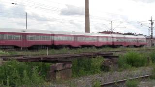 Commuter train Z arrives to Lahti. Lähijuna Z saapuu Lahteen