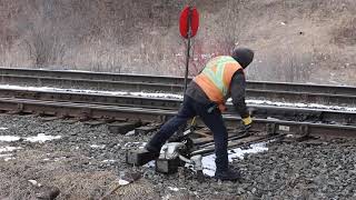 CN L559 car lift operation at Carpenter Canada