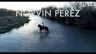 Un frisian llamado centenario. Con su amigo Norvin Pérez y banda Rebelde