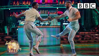 John Whaite and Johannes Radebe Charleston to Milord by Édith Piaf ✨ BBC Strictly 2021