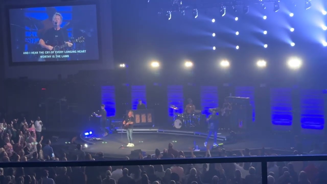 Chris Tomlin - I Will Rise 11/10/23 - YouTube