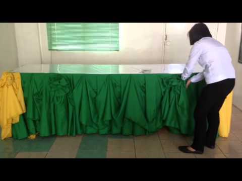 table skirting tutorial with pictures Scalloped table skirting diy tutorial.
