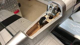 Hangar 9 P 51D 20cc Retractable Tailwheel Details