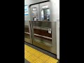 大阪市営地下鉄御堂筋線 心斎橋駅 ホームドアの開扉 platform doors opening at shinsaibashi station