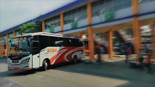 Suasana Siang Terminal Bus Bungurasih Sidoarjo