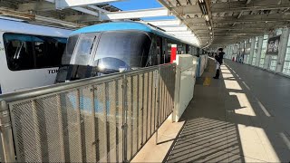 東京モノレール1000形1007F編成　羽田空港第2ターミナル行きが羽田空港第3ターミナル駅を発車するシーン