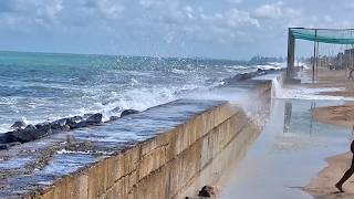 MARÉ ALTA AVANÇO DO MAR NO RECIFE PERNAMBUCO BRAZIL