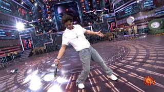 Jawan's Epic Pose! SRK Sets the Stage on Fire | Jawan Audio Launch | Anirudh | Atlee | Sun TV