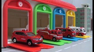 Tomica Firetruck Garage Toys  토미카 소방차 차고지 장난감 놀이