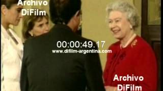 DiFilm - Carlos Menem with Queen Isabel II (1998)